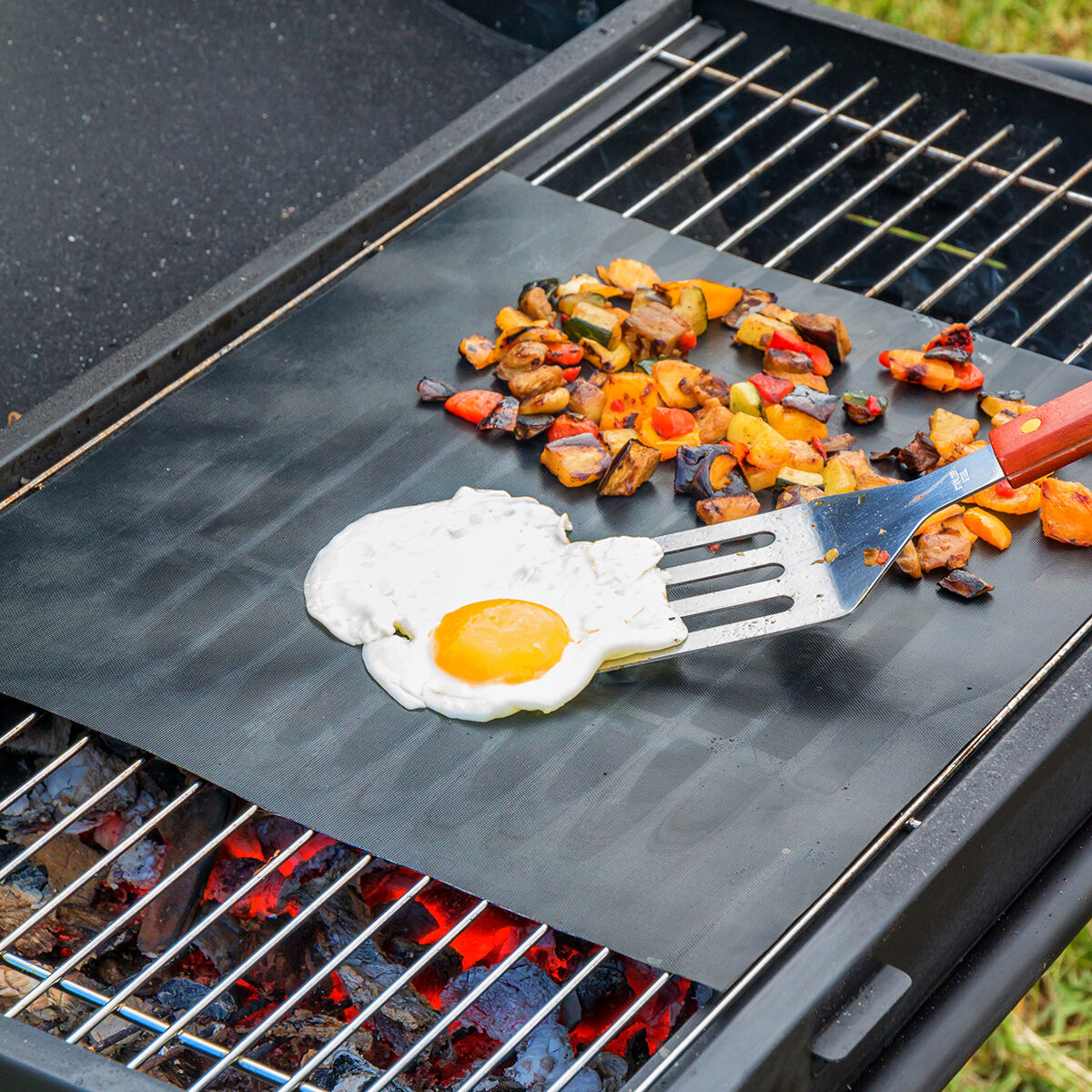Uuni- ja Grillausalunen InnovaGoods 2 osaa